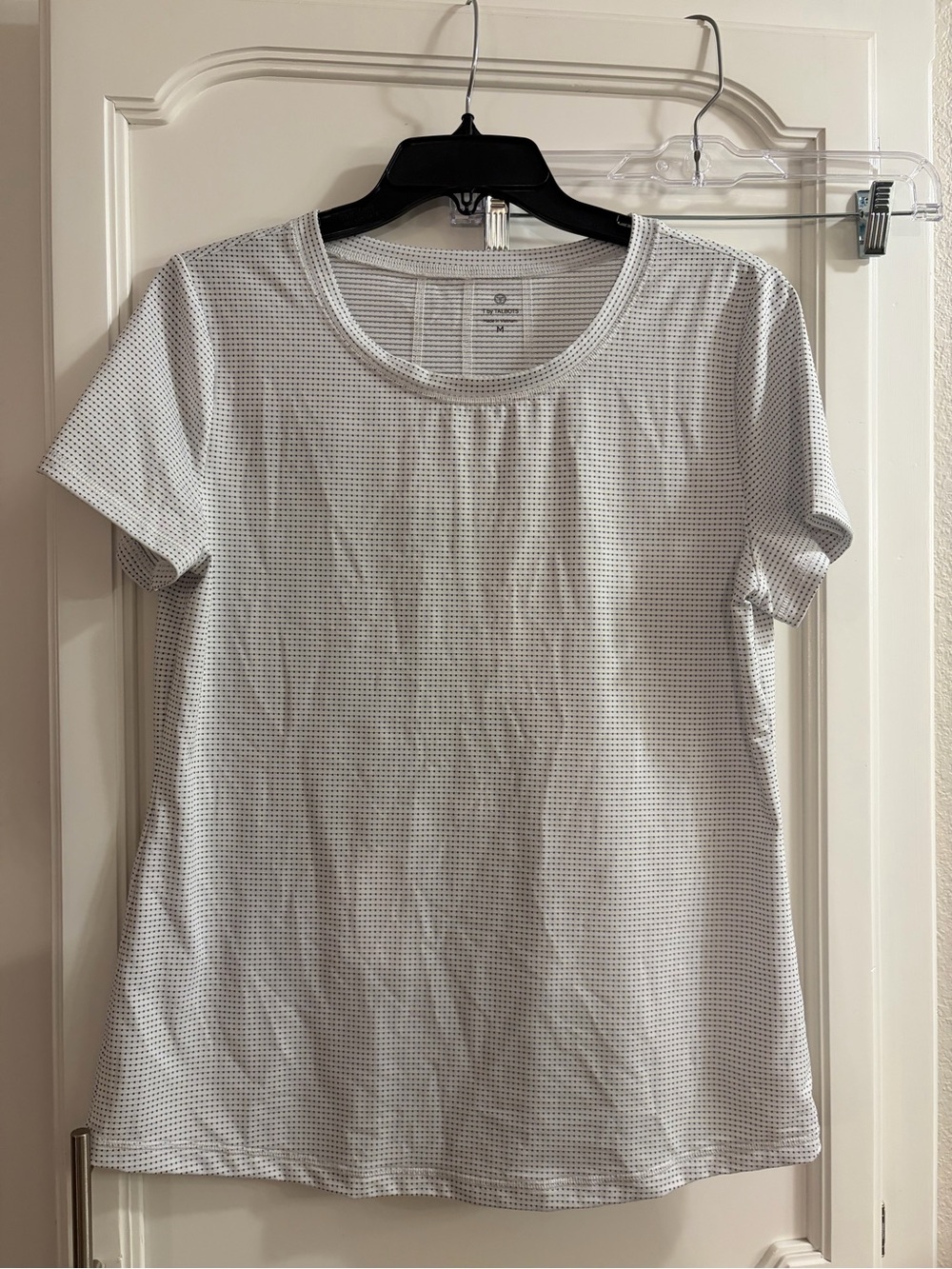 Talbots White with black dots Short Sleeve Crewneck Tee